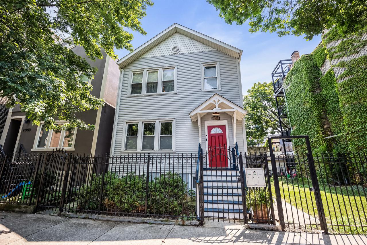 2005 W Ohio St., Chicago, IL 60612