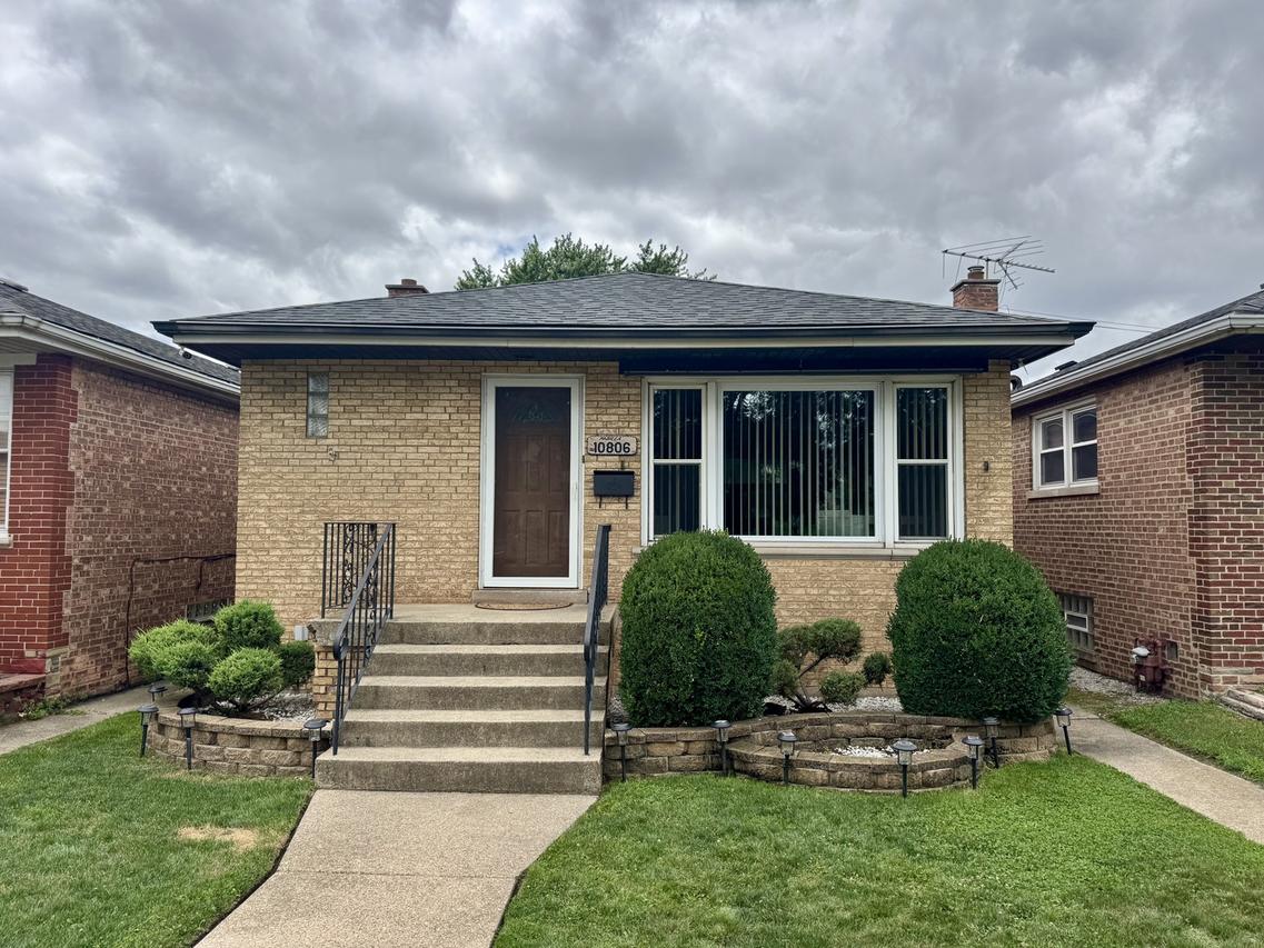 10806 S Avenue O, Chicago, IL 60617