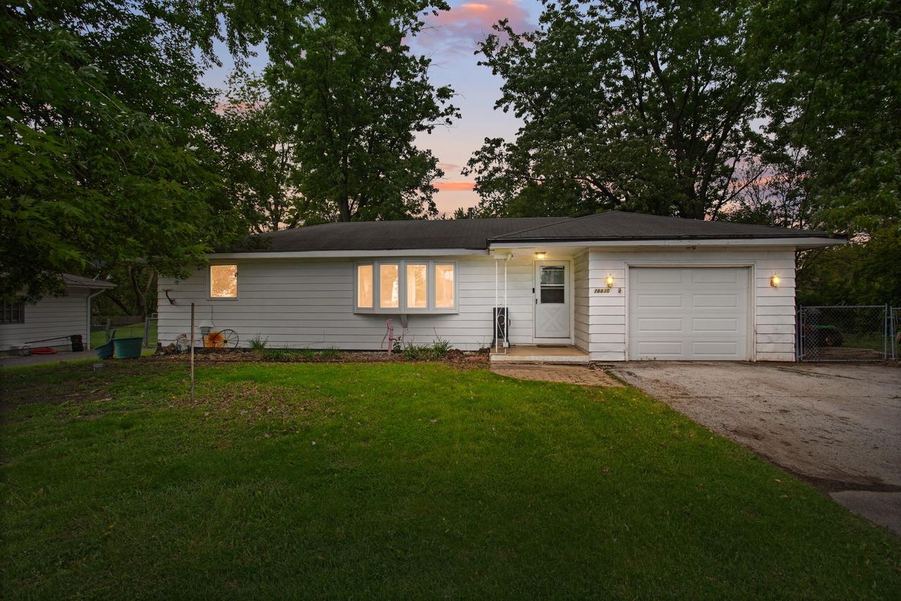 18830 Wolf Rd., Mokena, IL 60448