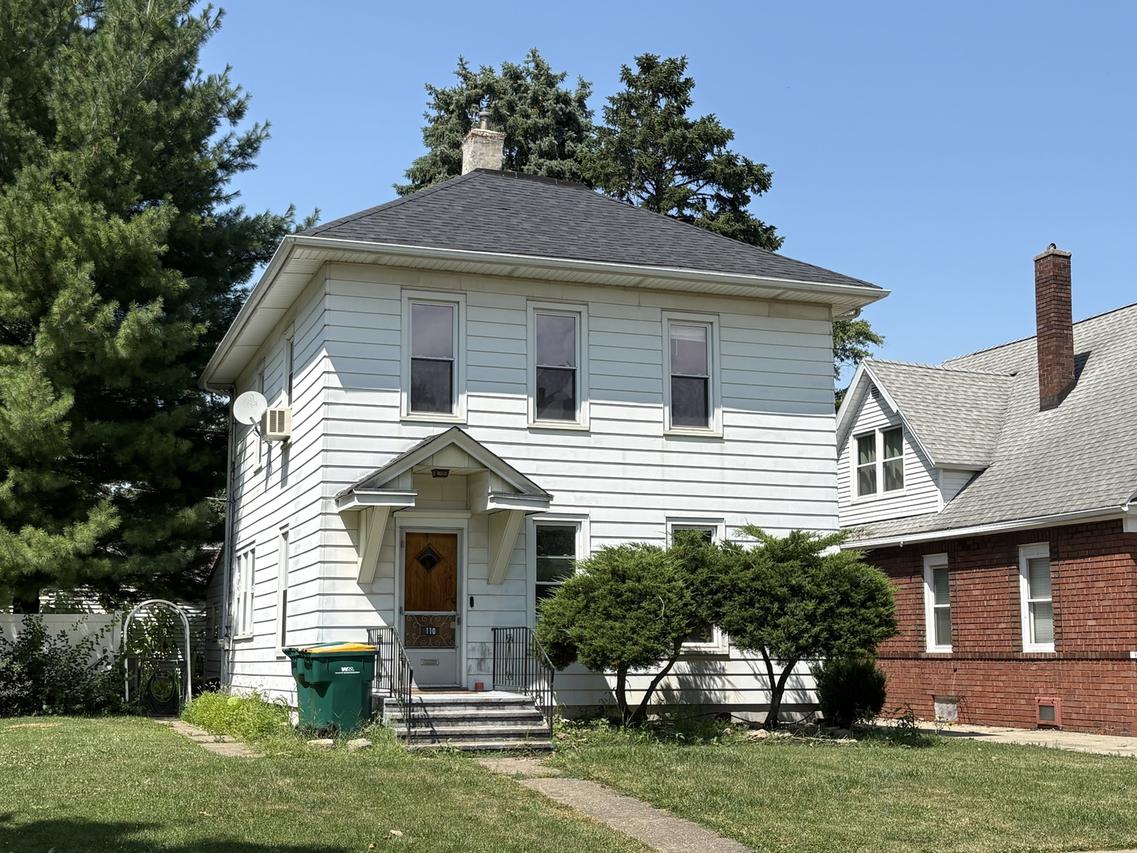110 W Washington St., Streator, IL 61364