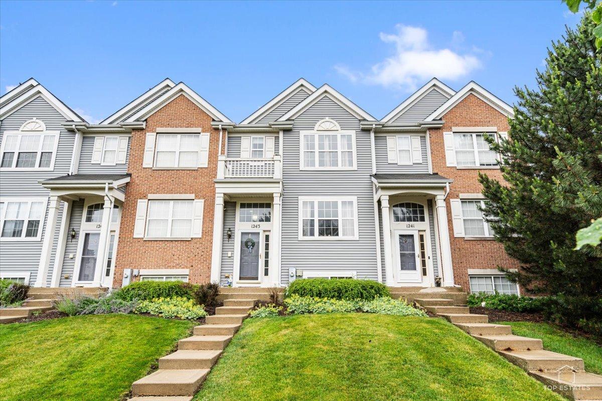 1243 Derry Ln., Pingree Grove, IL 60140