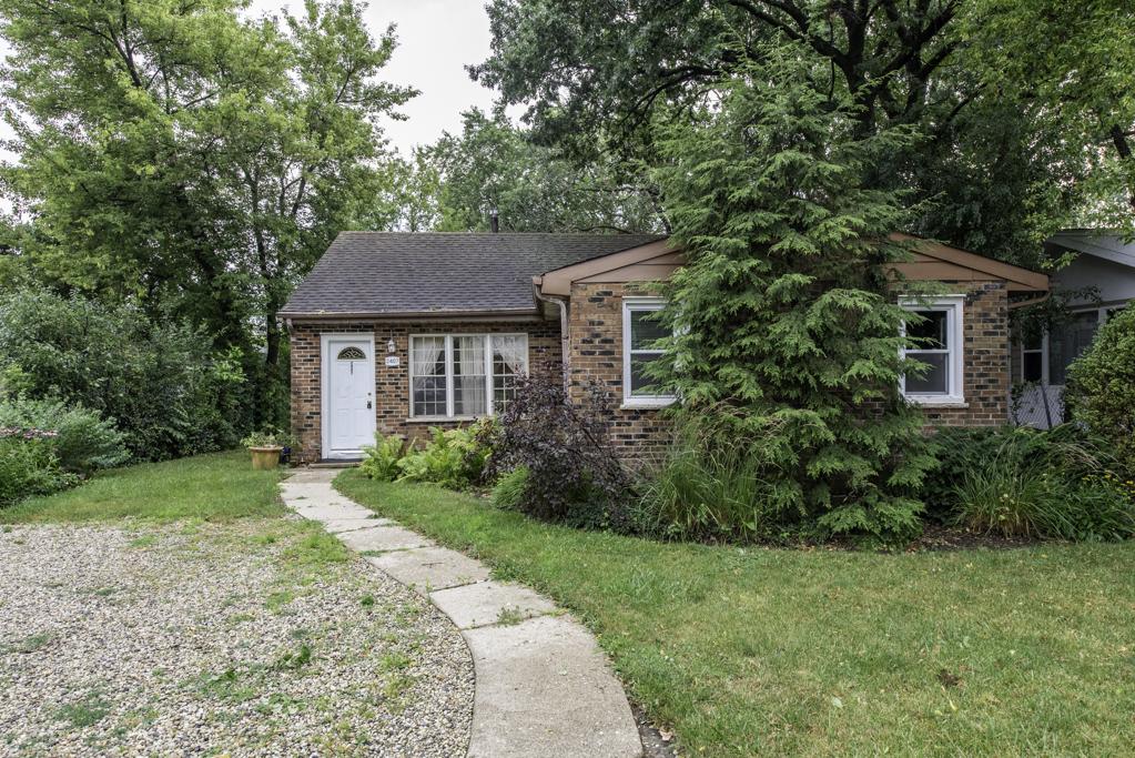 2407 20th St., North Chicago, IL 60064