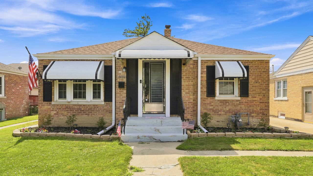 3432 Lonnquist Dr., Franklin Park, IL 60131