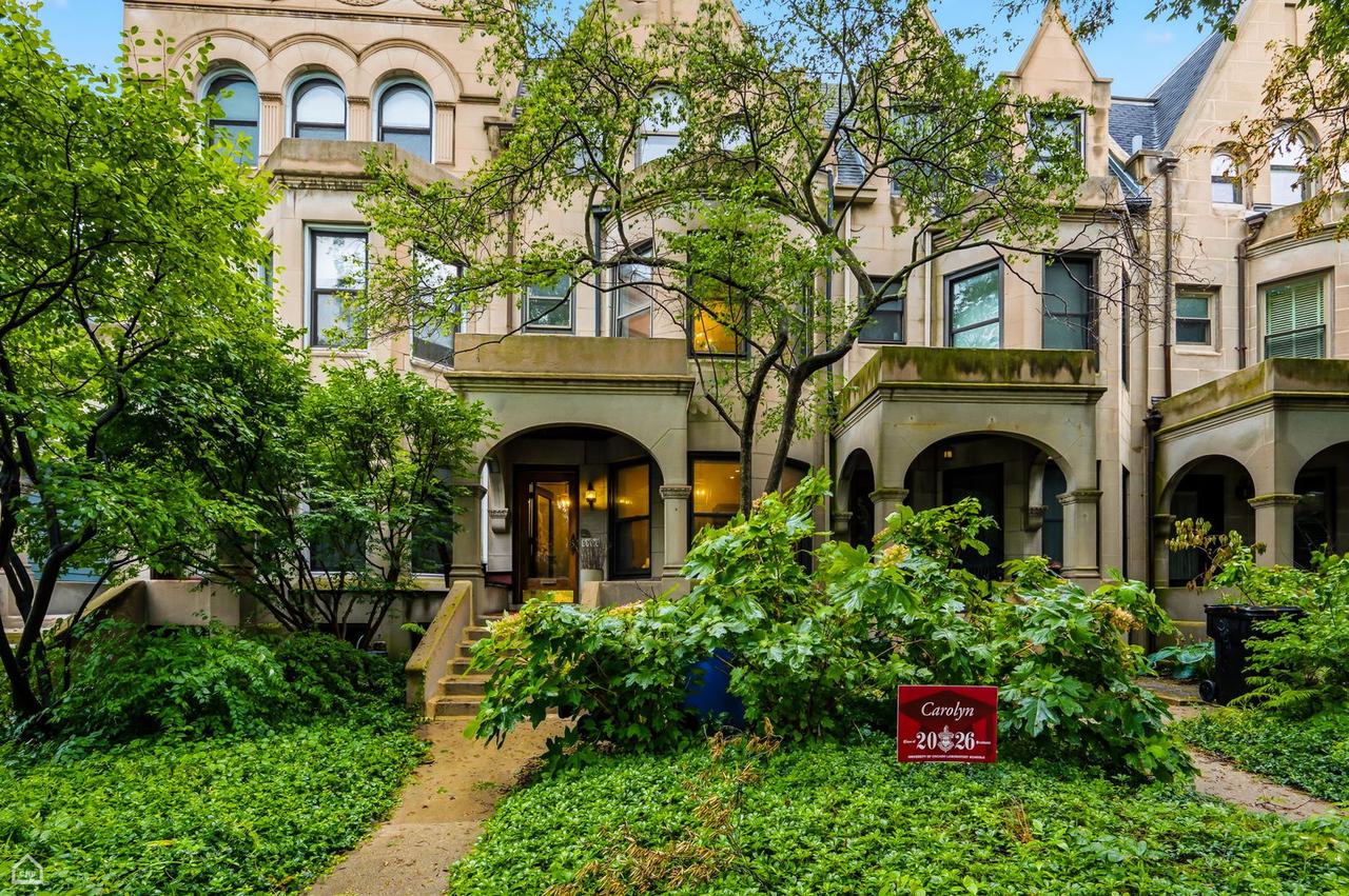 5801 S Blackstone Ave., Chicago, IL 60637