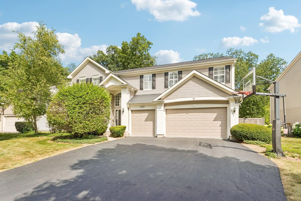 [Address Hidden by Seller], Libertyville, IL 60048