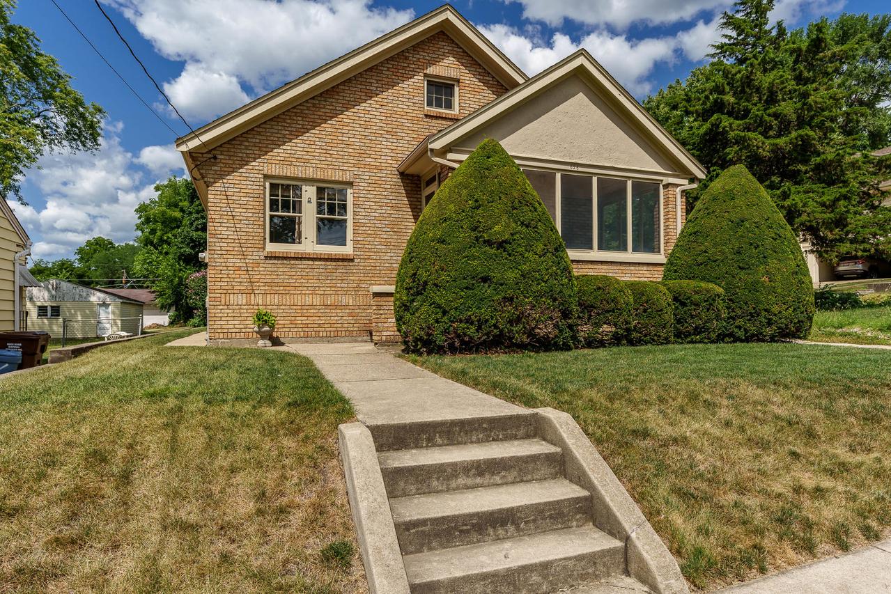 626 Smith Ave., Rockford, IL 61107
