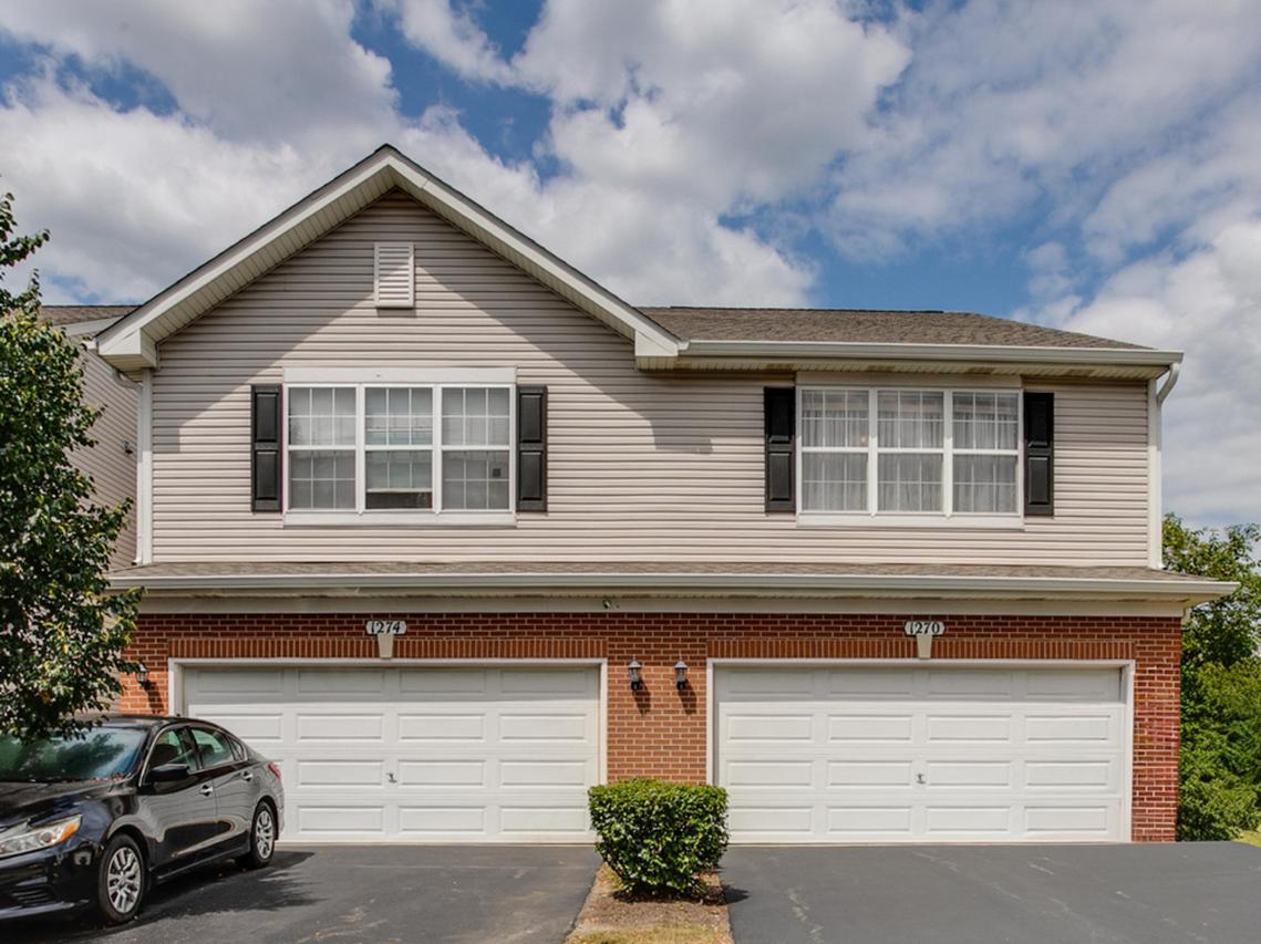 1270 Oriole Ct., Round Lake, IL 60073