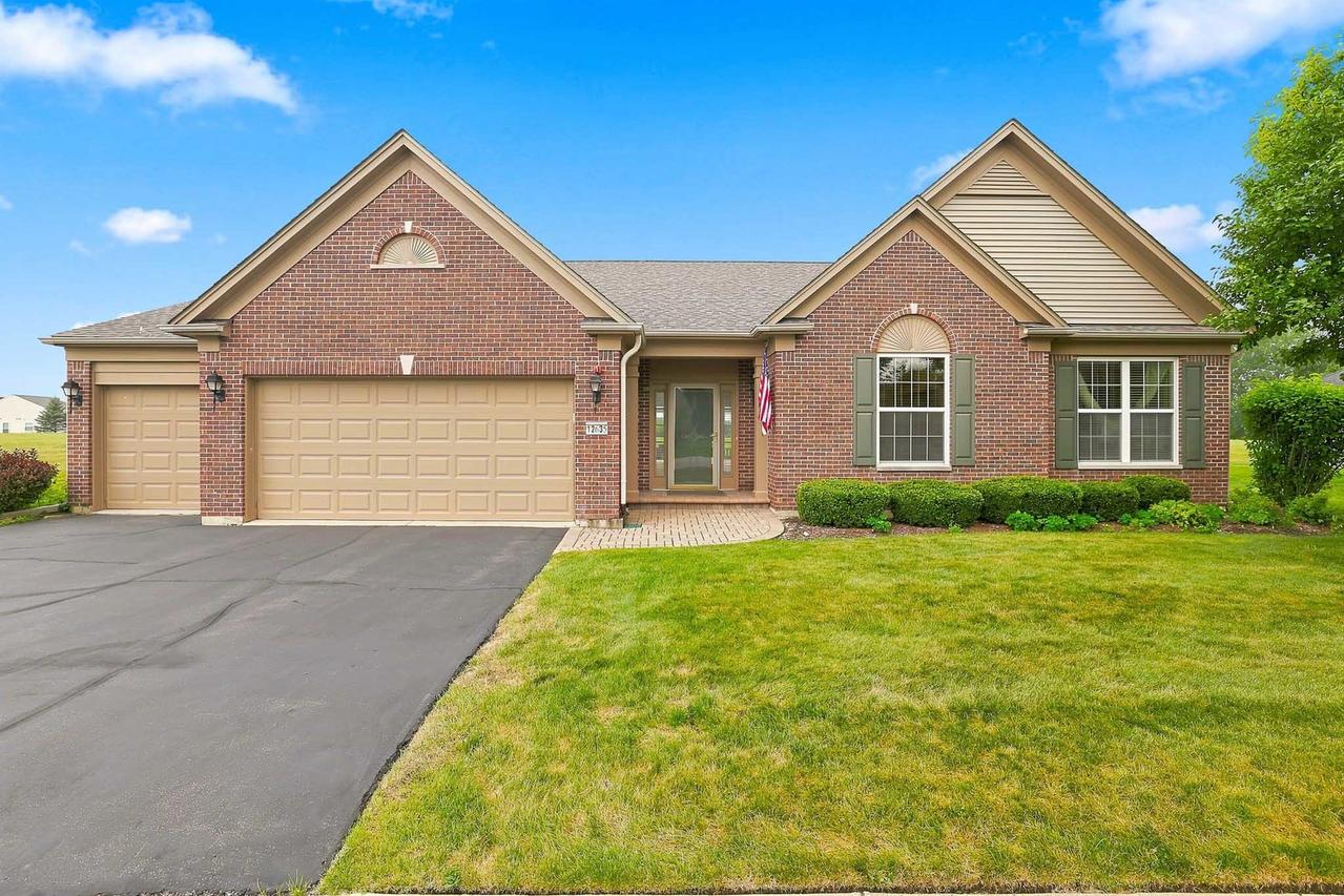 12635 Raintree Path, Huntley, IL 60142