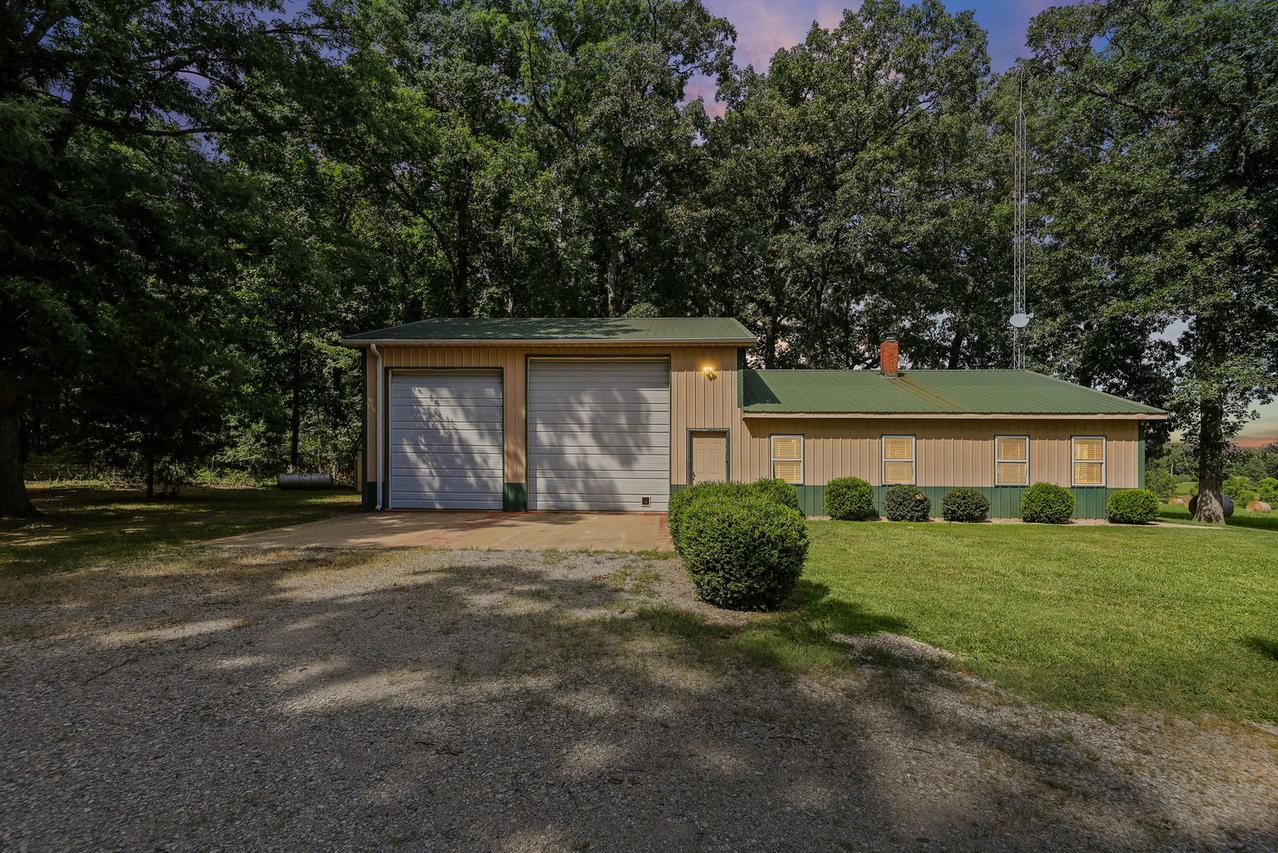 18802 N Moonbeam Ln., Mt Vernon, IL 62864