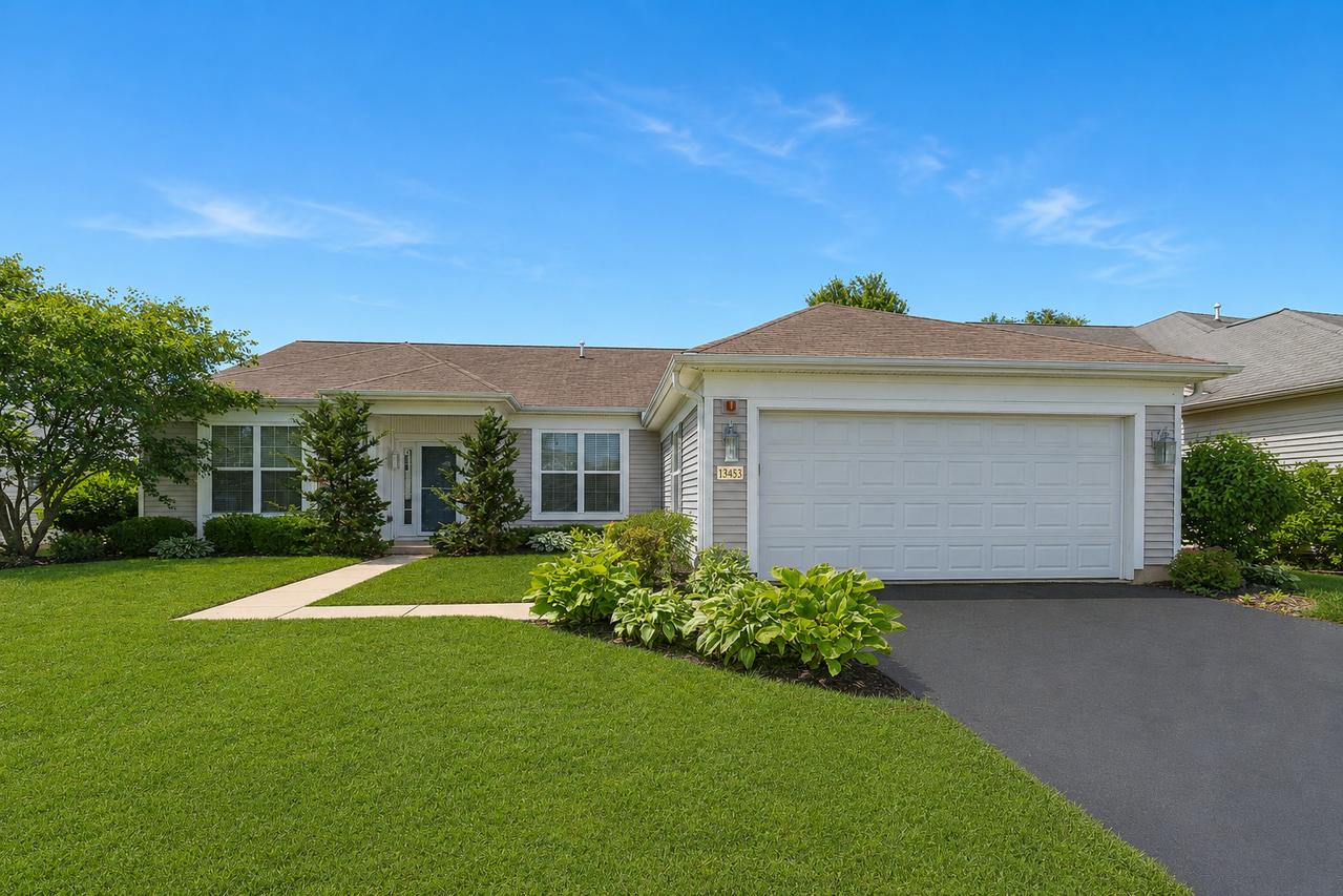 13453 E Grainery Ln., Huntley, IL 60142