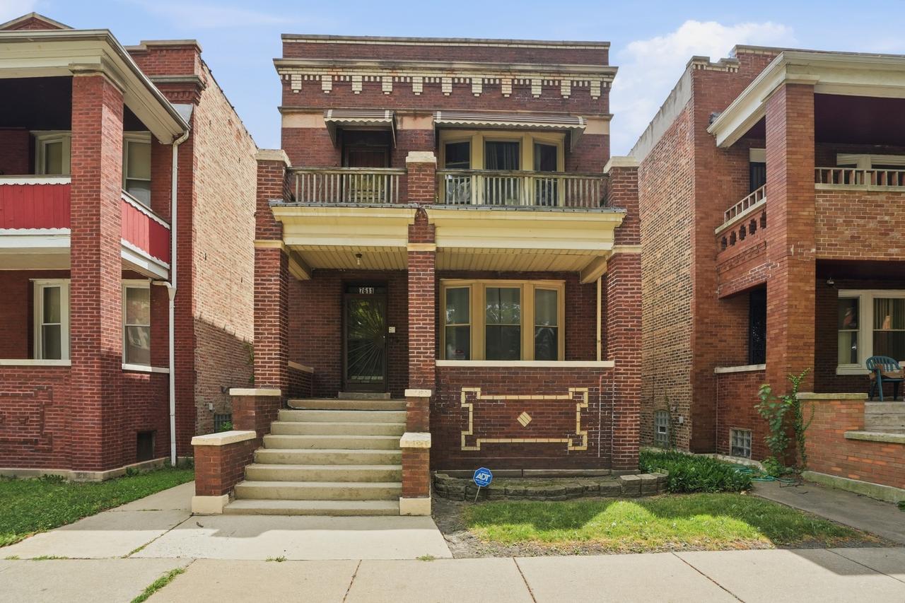 7611 S Green St., Chicago, IL 60620