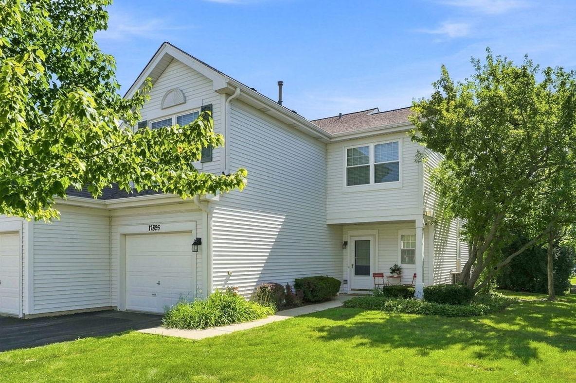 17895 W Braewick Rd., Gurnee, IL 60031
