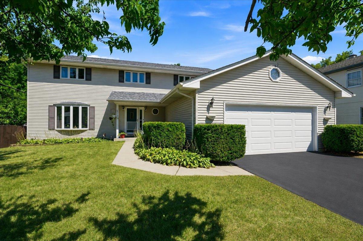 6975 Center Ave., Hanover Park, IL 60133
