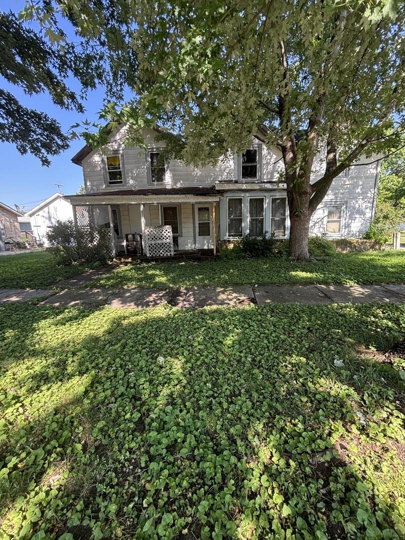 506 Paddock Ave., Ashton, IL 61006
