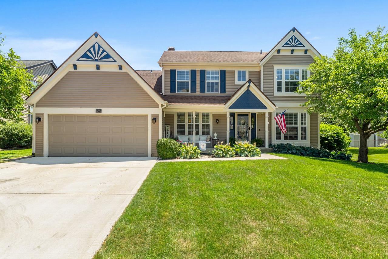 685 Morning Glory Ln., Bartlett, IL 60103