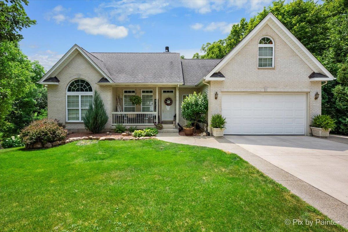 915 Nippersink Rd., Spring Grove, IL 60081