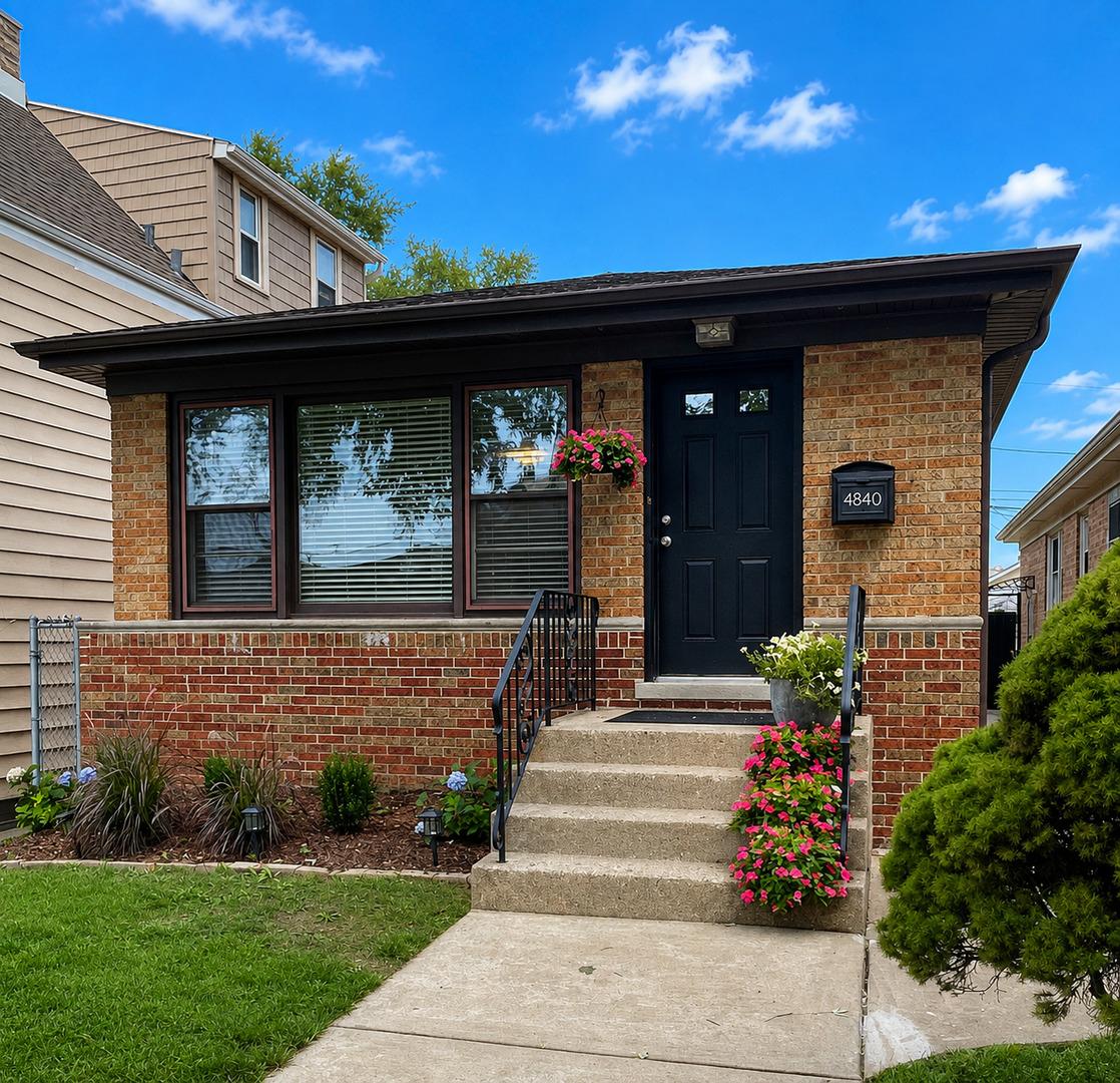 4840 W Gunnison St., Chicago, IL 60630