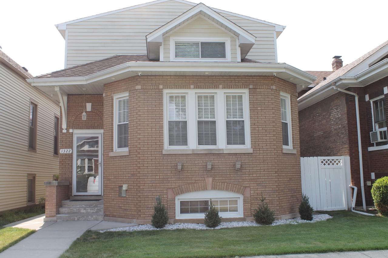 1322 Euclid Ave., Berwyn, IL 60402