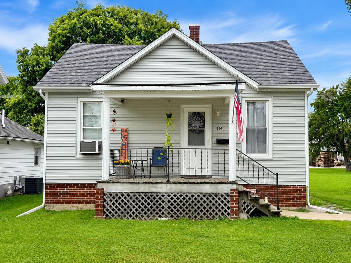 414 Locust St., Minonk, IL 61760