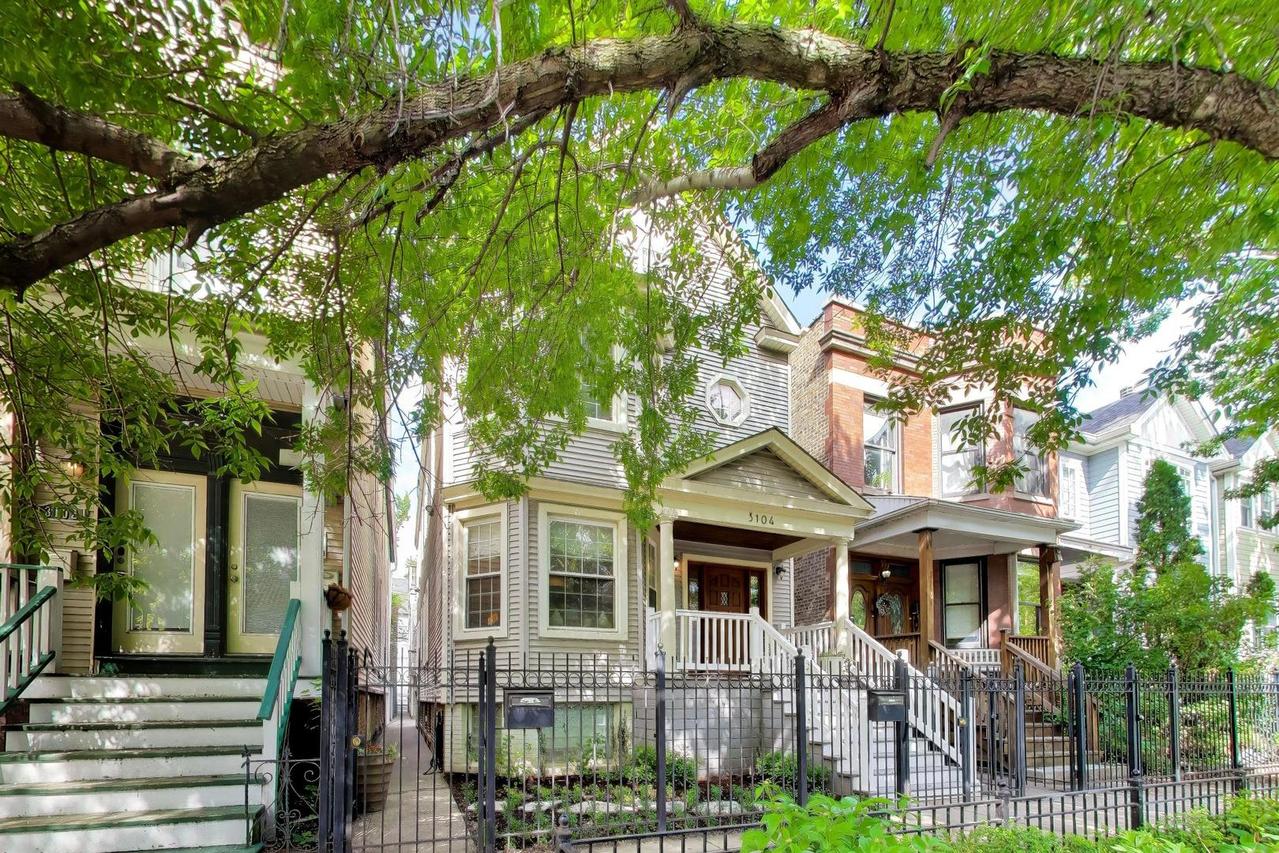 3104 N Southport Ave., Chicago, IL 60657