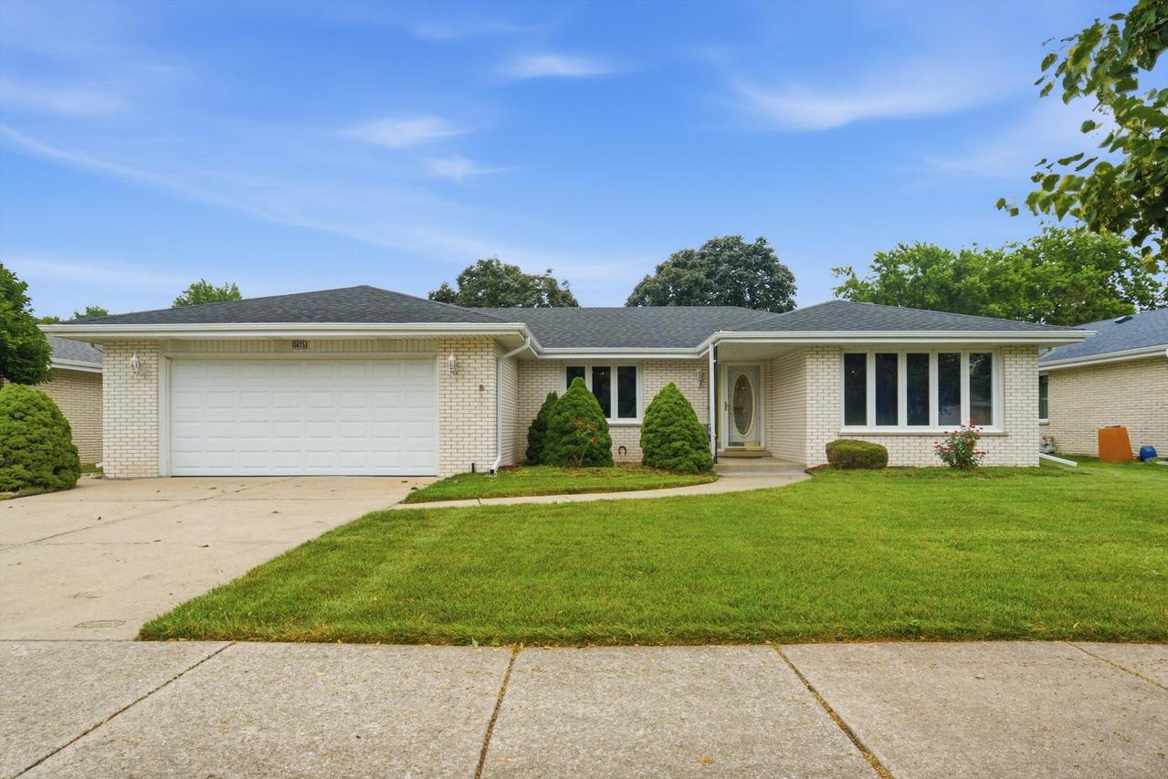 15625 Narcissus Ln., Orland Park, IL 60462