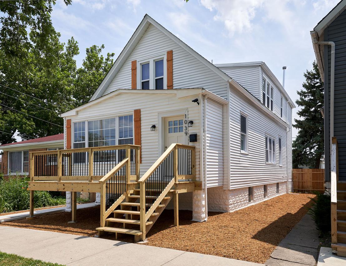 1039 W 97th St., Chicago, IL 60643