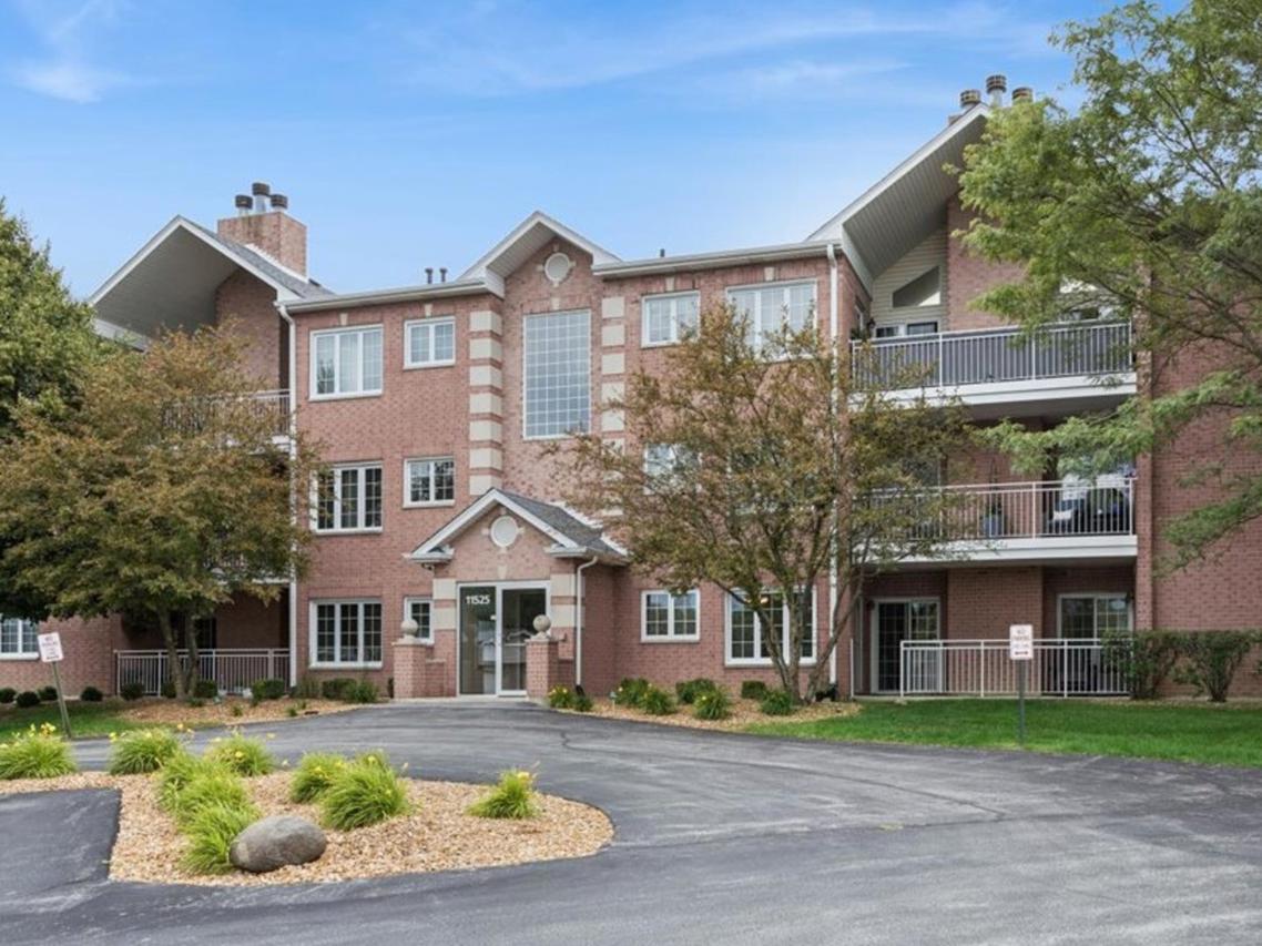11525 Settlers Pond Way #1D, Orland Park, IL 60467