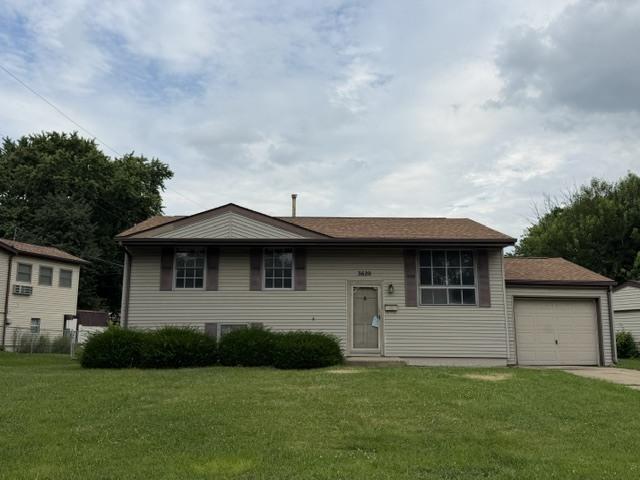 3620 Hummingbird Dr., Decatur, IL 62526