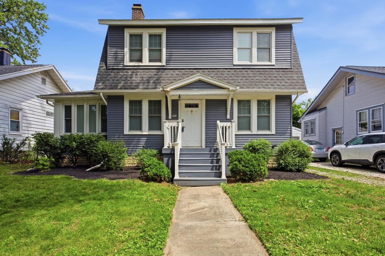 714 Arlington Ct., Champaign, IL 61820