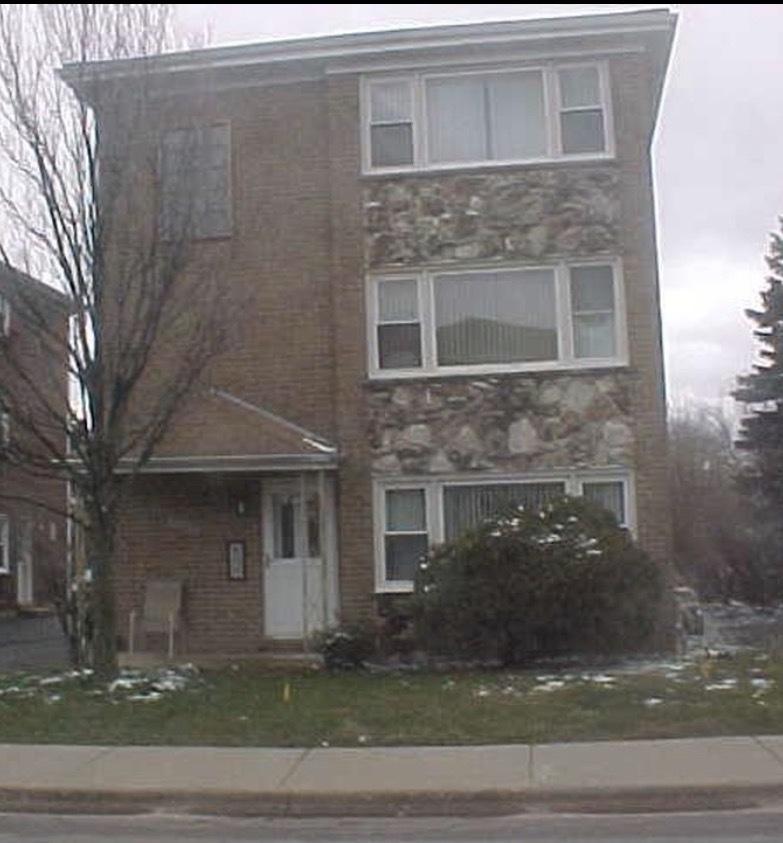 10109 Devon Ct., Rosemont, IL 60018
