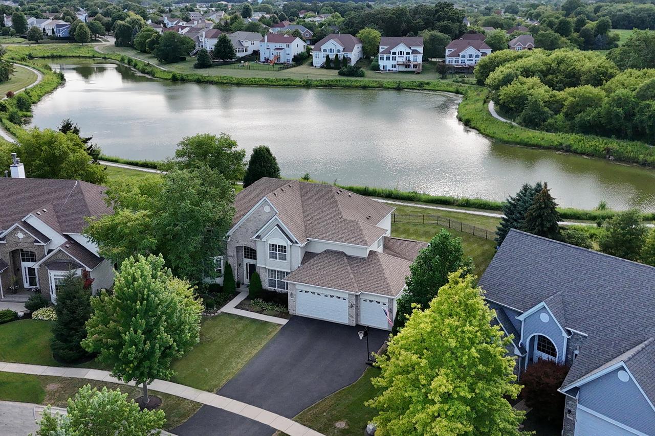 18618 W Lazy Acre Rd., Lake Villa, IL 60046
