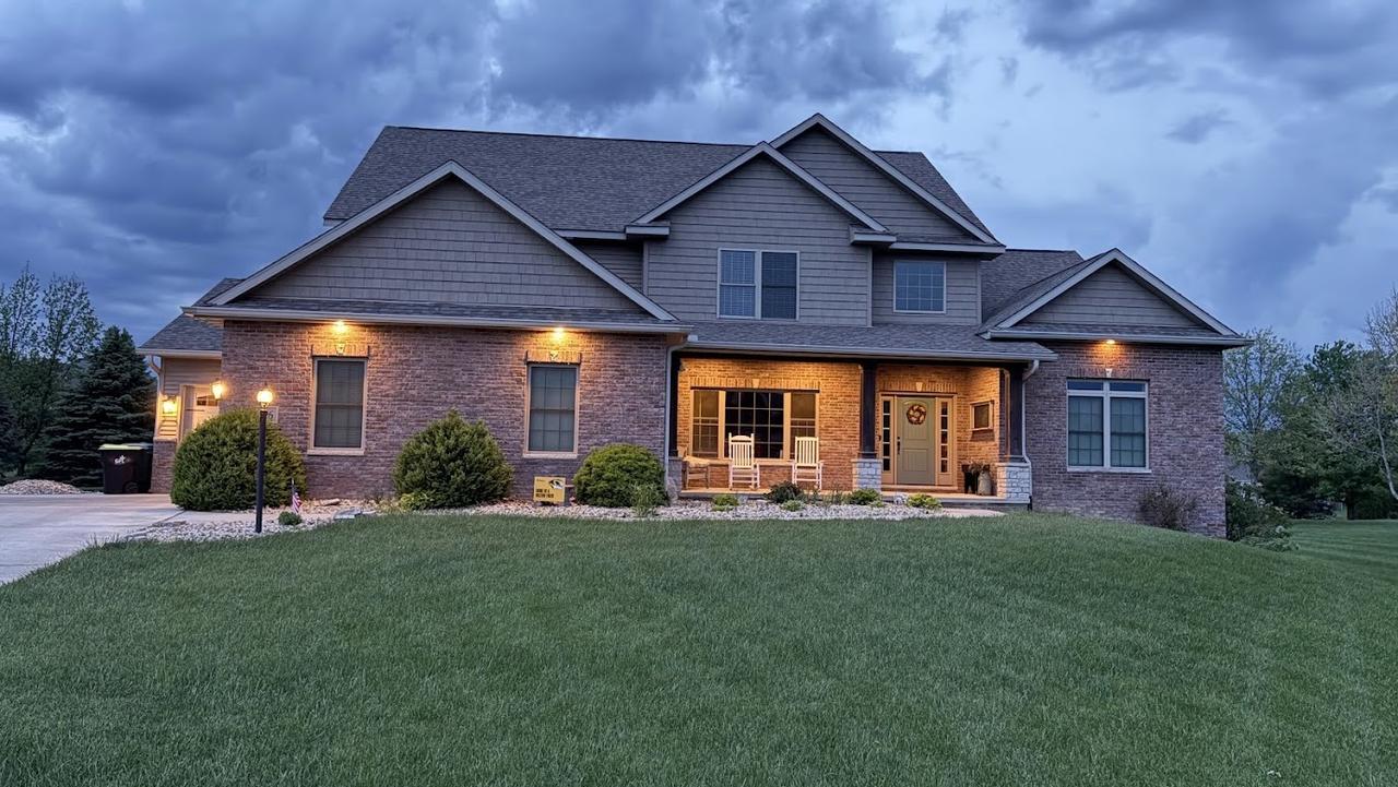 406 Cottingham Ln., Germantown Hills, IL 61548