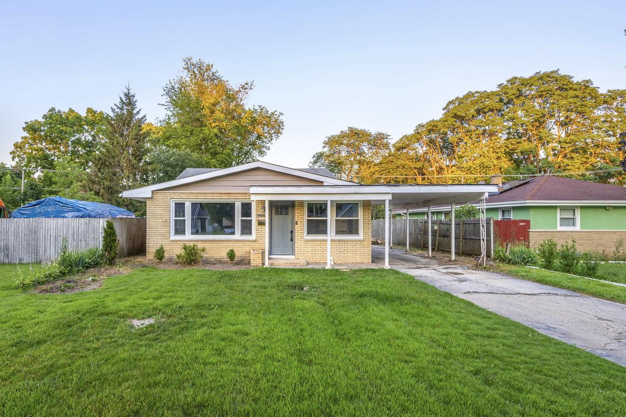 2919 Ezekiel Ave., Zion, IL 60099