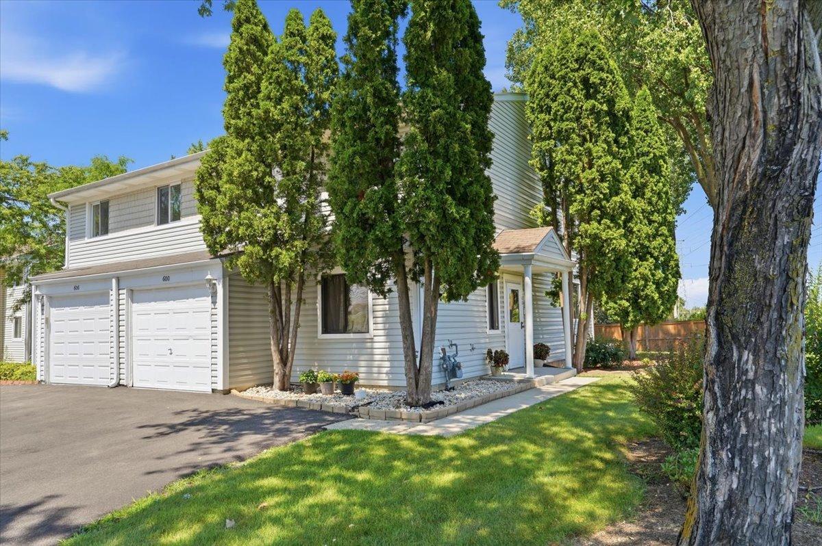 600 Bridgeport Pl. #36B, Wheeling, IL 60090