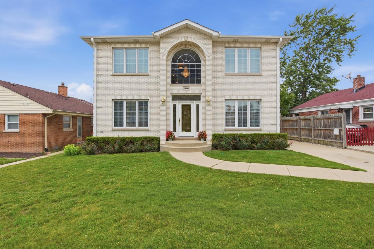 7806 N Octavia Ave., Niles, IL 60714