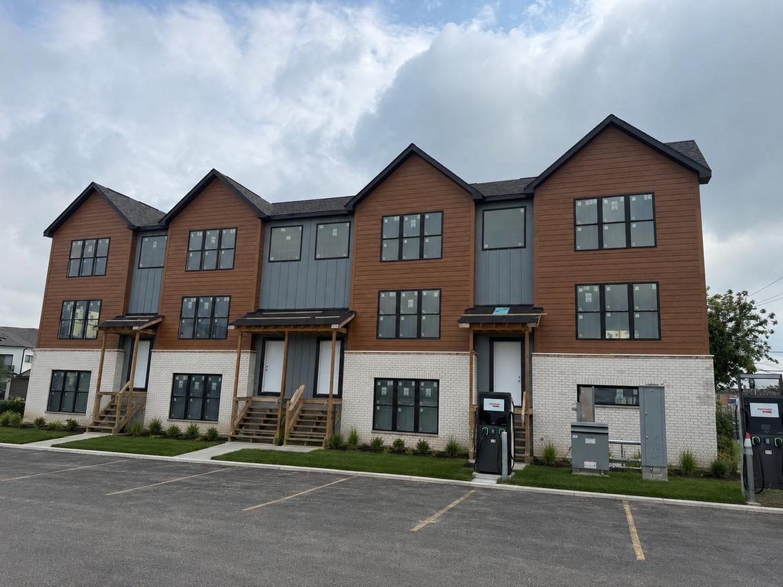 540 N Seymour Ave. #D, Mundelein, IL 60060