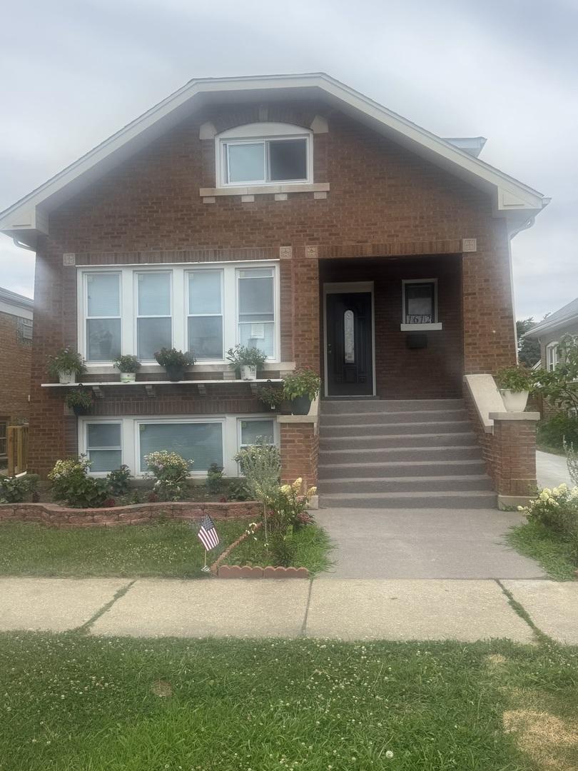 1612 S Scoville Ave., Berwyn, IL 60402