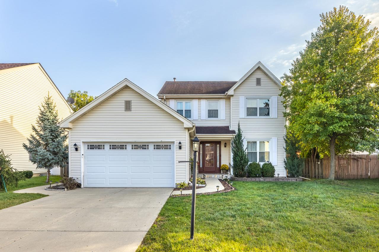 232 Pepperidge Cir., Streamwood, IL 60107