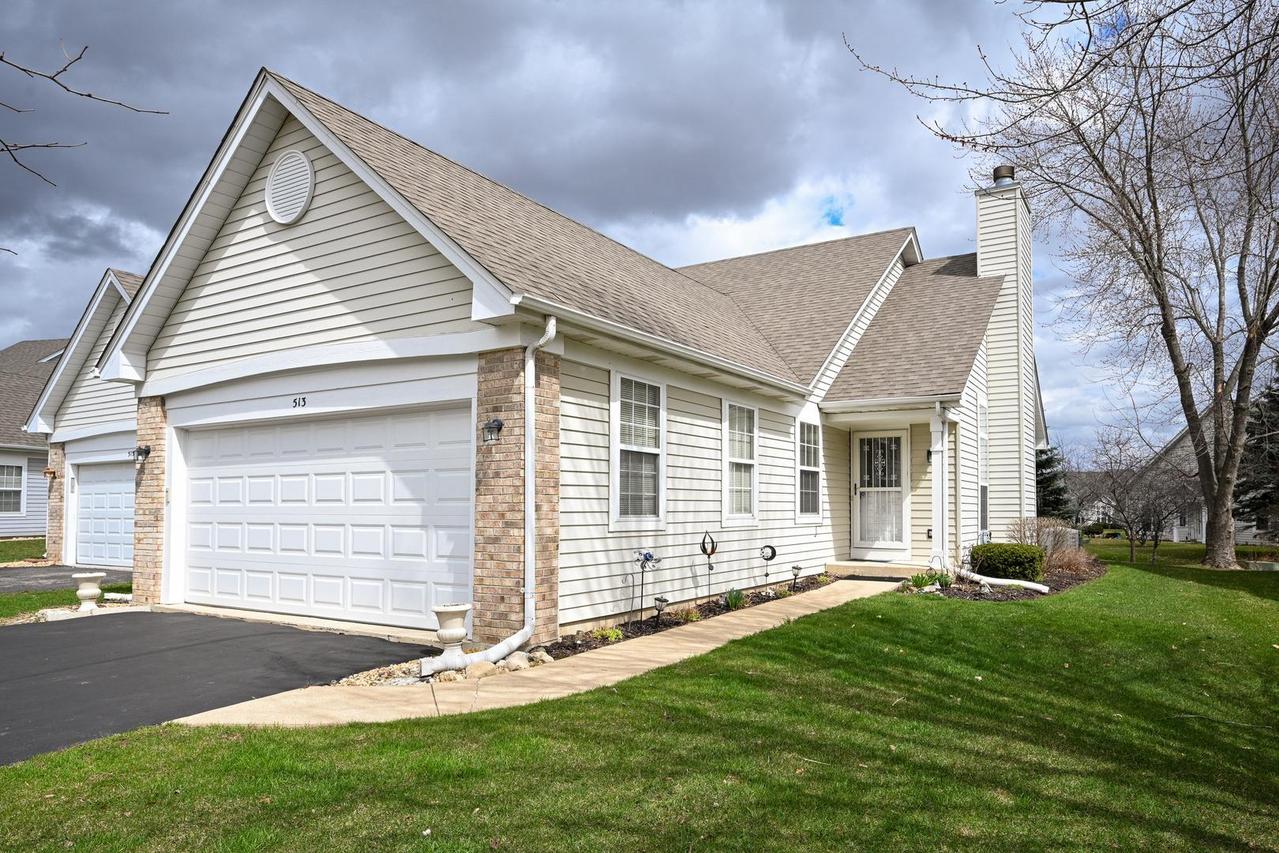 513 Northgate Cir., Oswego, IL 60543