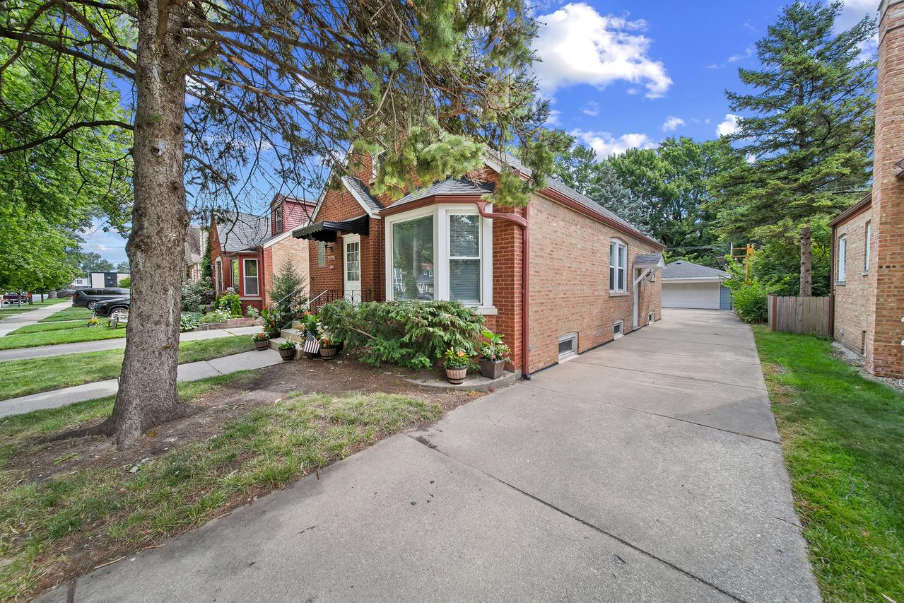 7119 N Merrimac Ave., Chicago, IL 60646