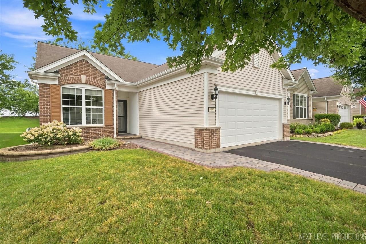 2853 Cascade Falls Cir., Elgin, IL 60124