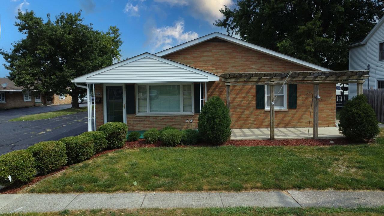 304 E Cherry St. #1, Watseka, IL 60970
