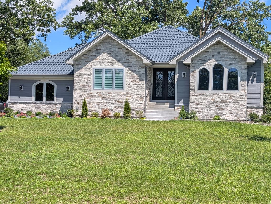 8316 Redtail Dr., Lakewood, IL 60014