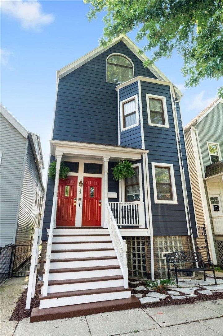 3431 N Paulina St., Chicago, IL 60657