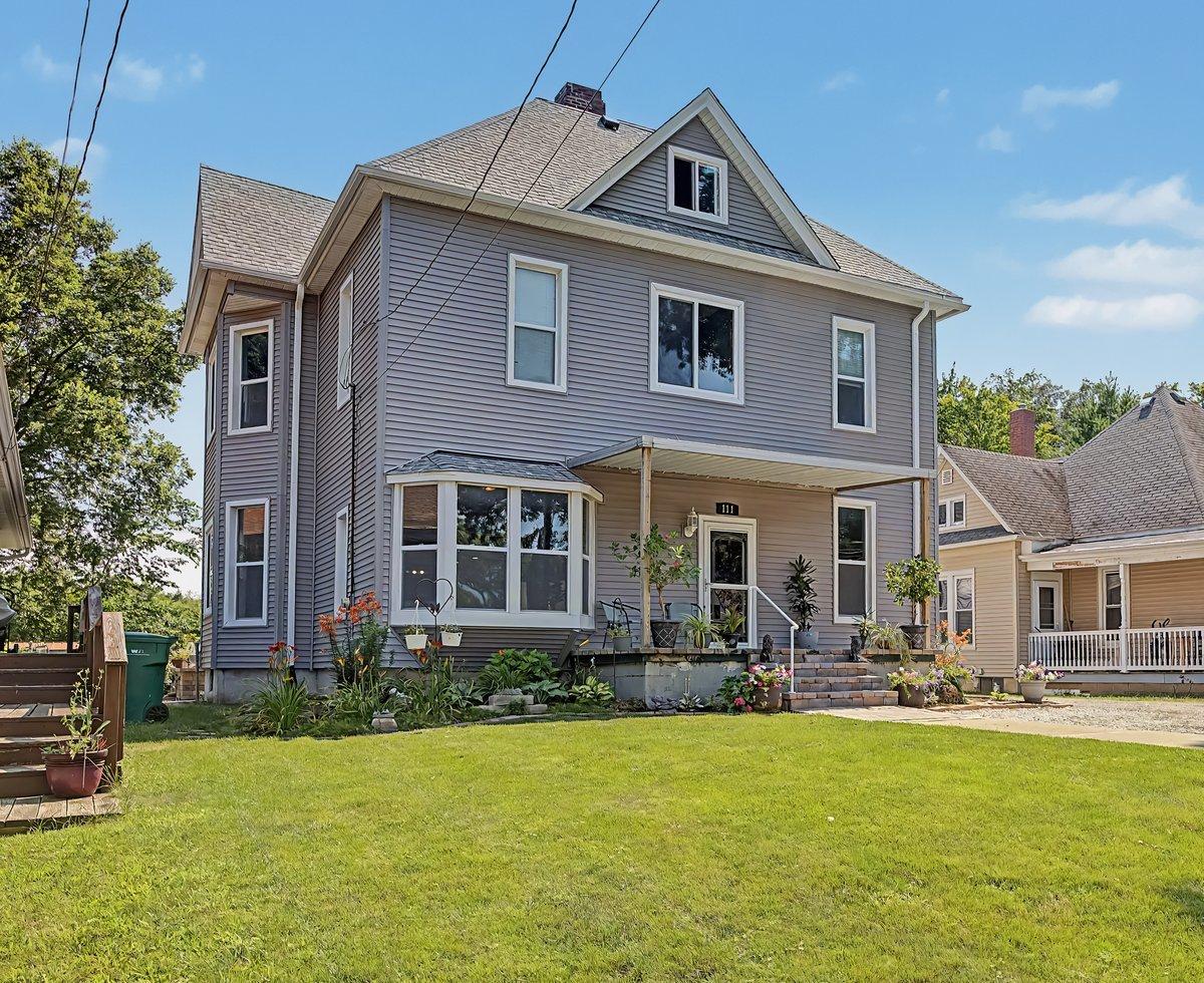 111 7th St., Streator, IL 61364