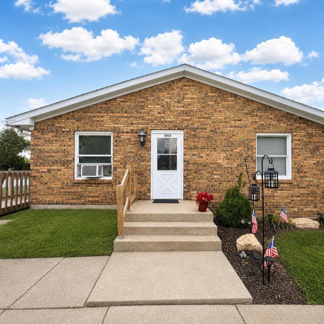 1001 14th St., Silvis, IL 62182