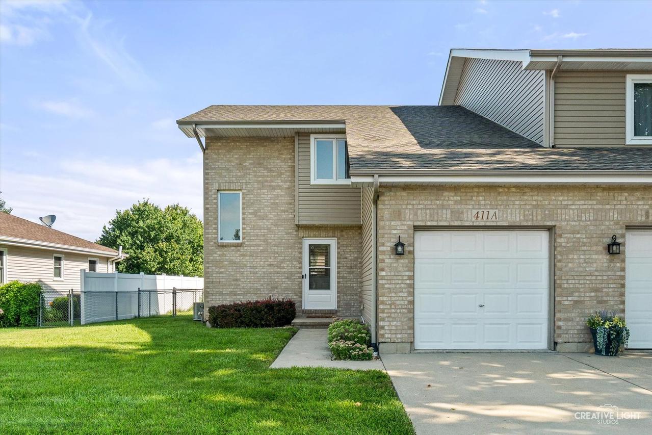 411 Elm St. #A, Yorkville, IL 60560