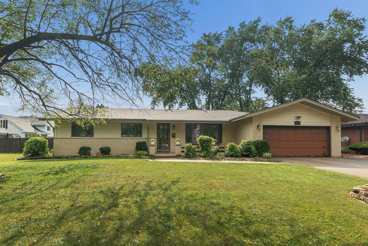 705 Tana Ln., Joliet, IL 60435