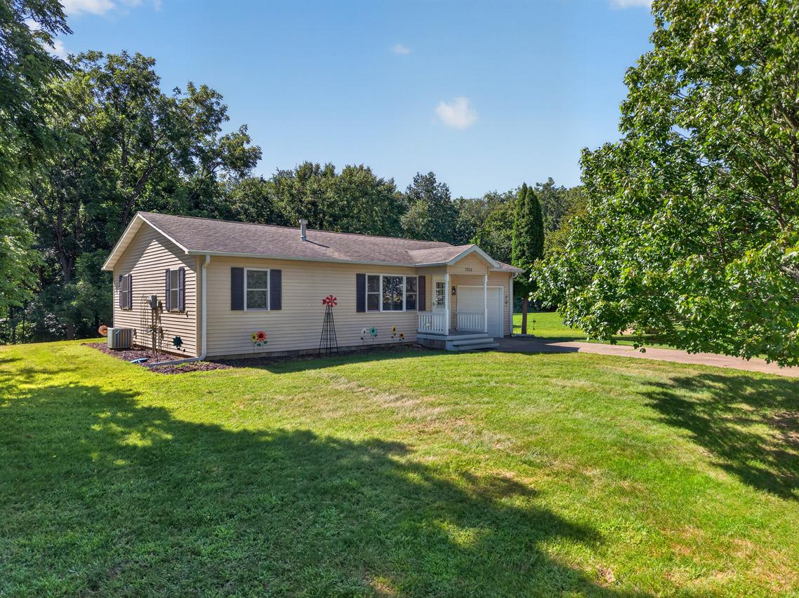 1552 Key Ct., Varna, IL 61375