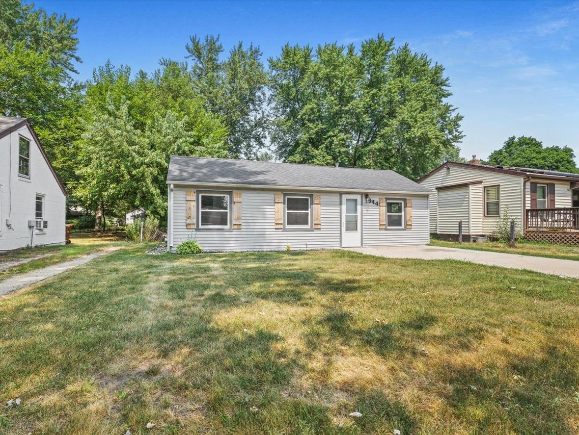 944 Kingsley Dr., Machesney Park, IL 61115